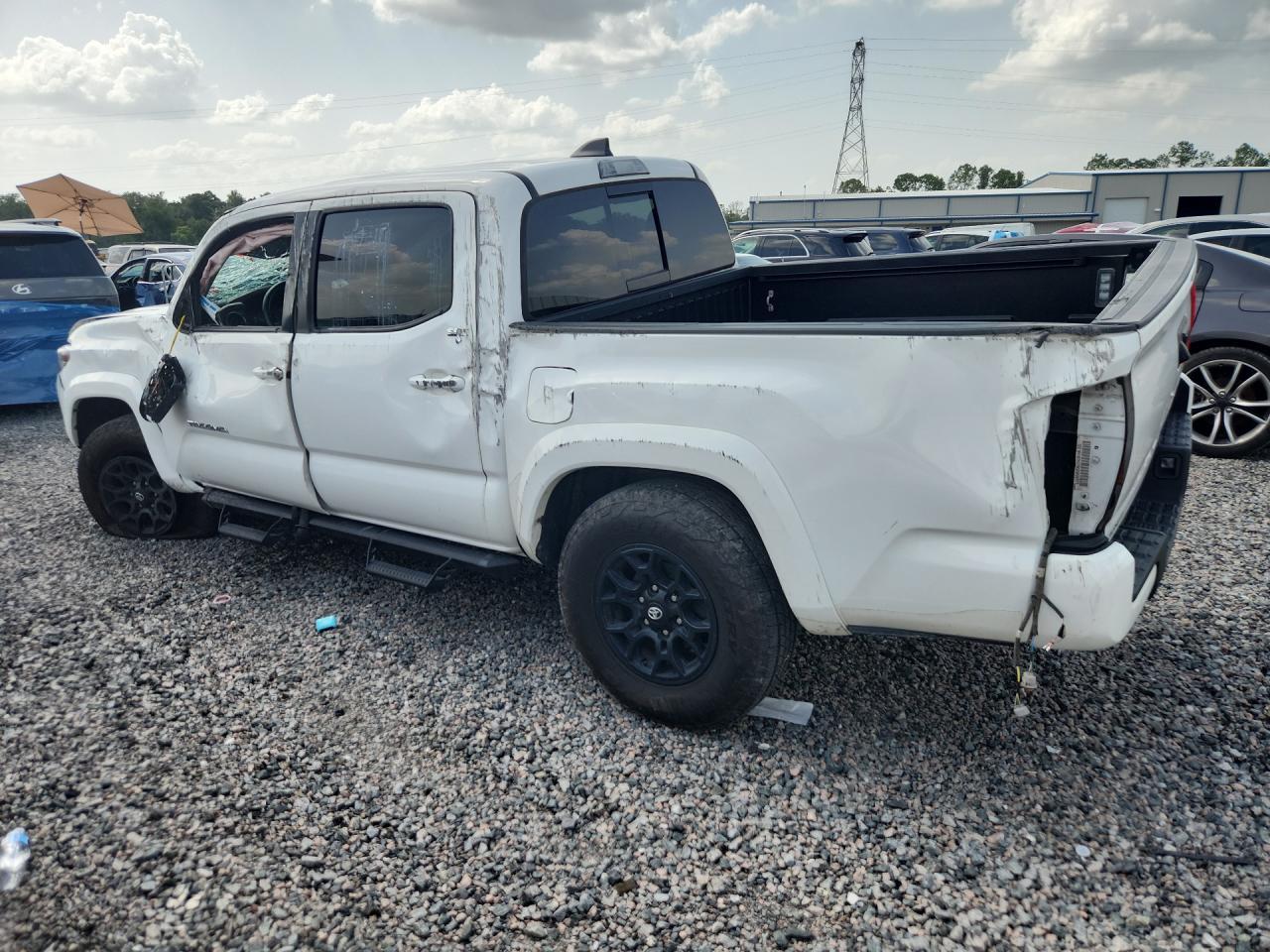2022 Toyota Tacoma Sr5 V6 - Image 2