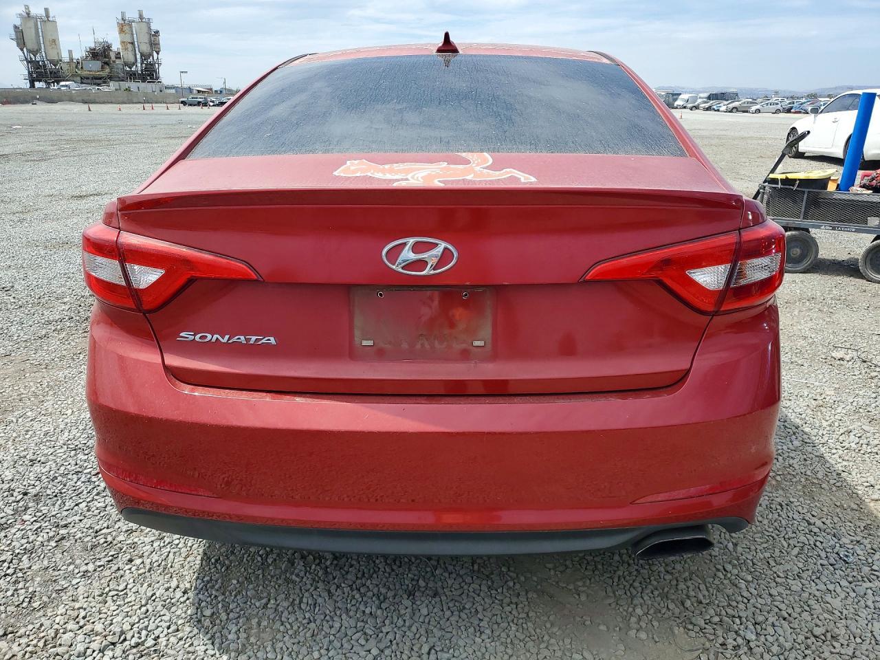 2017 Hyundai Sonata Se - Фото 6