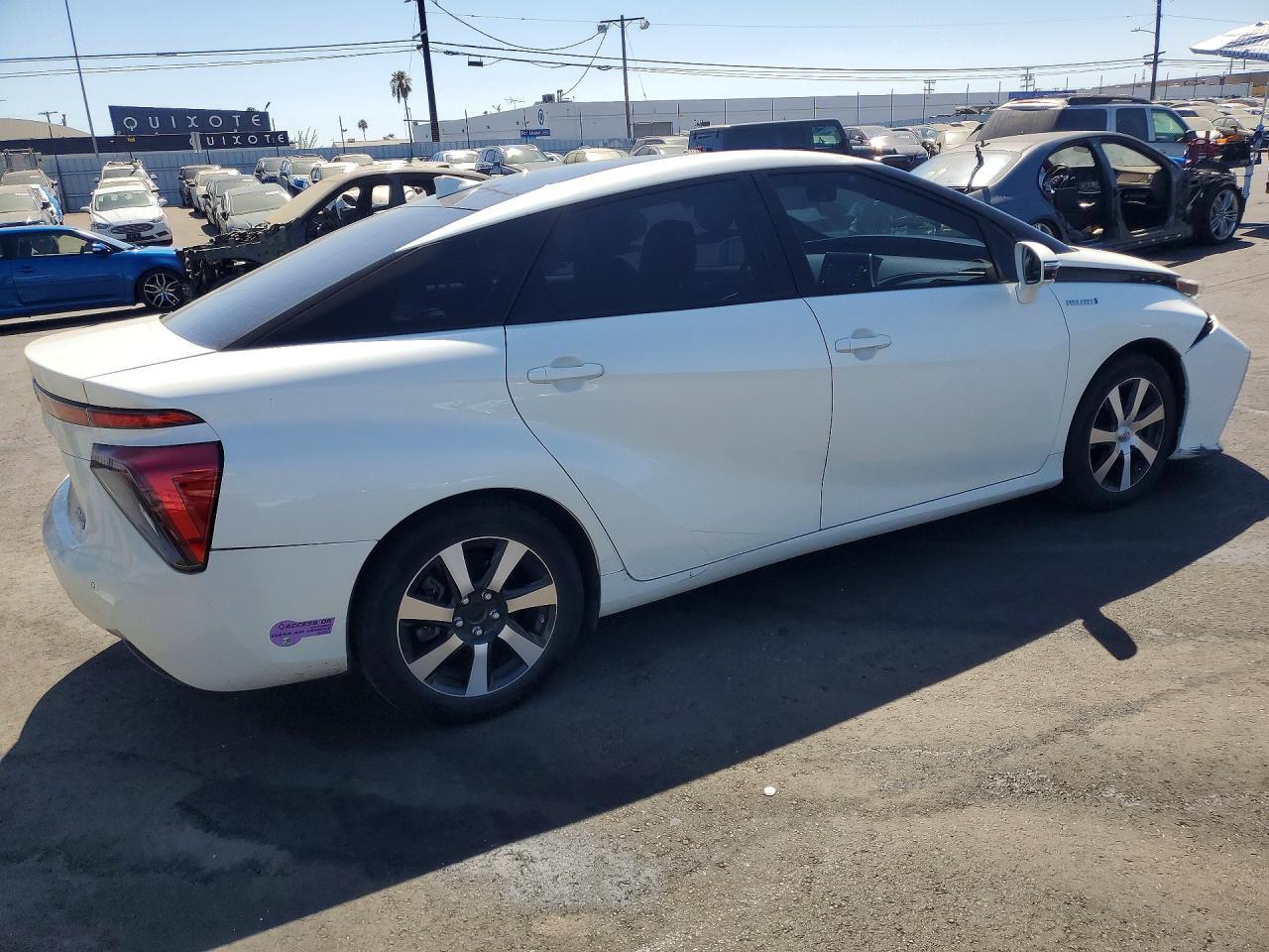2018 Toyota Mirai Base - Фото 3