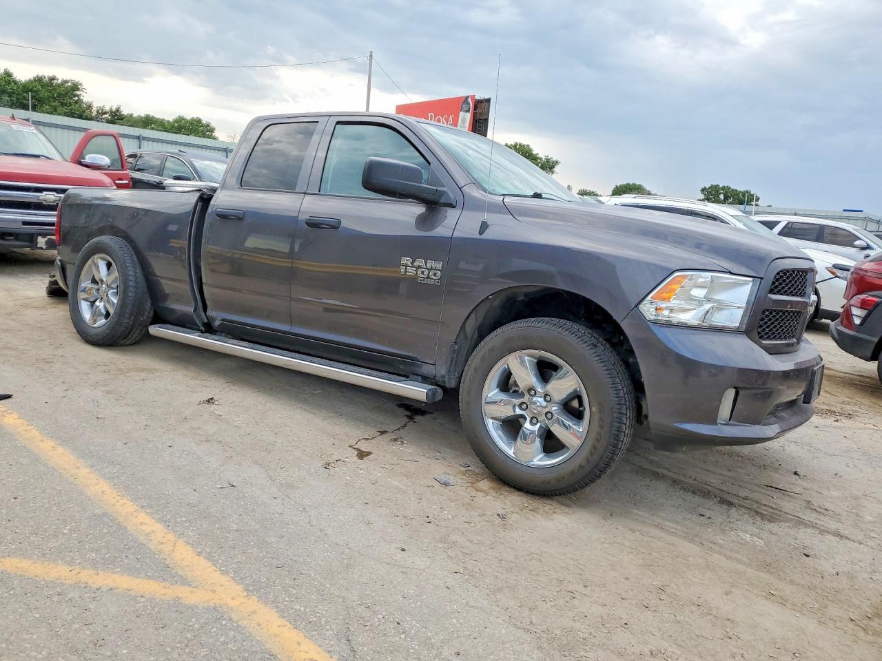 2019 Ram 1500 Classic Tradesman - Фото 4