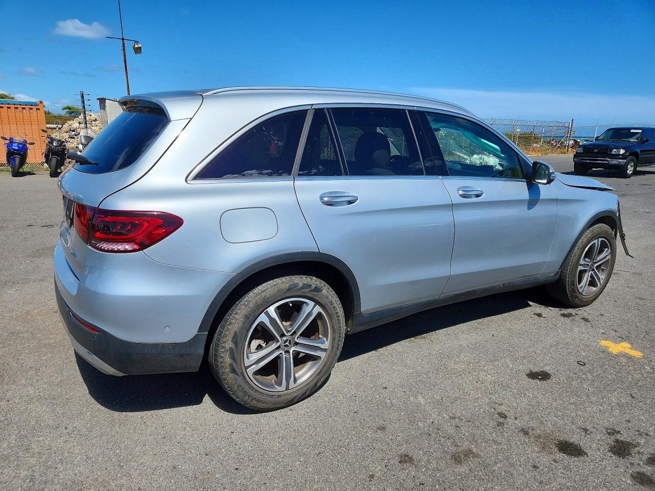 2021 Mercedes-Benz Glc 300 - Фото 3