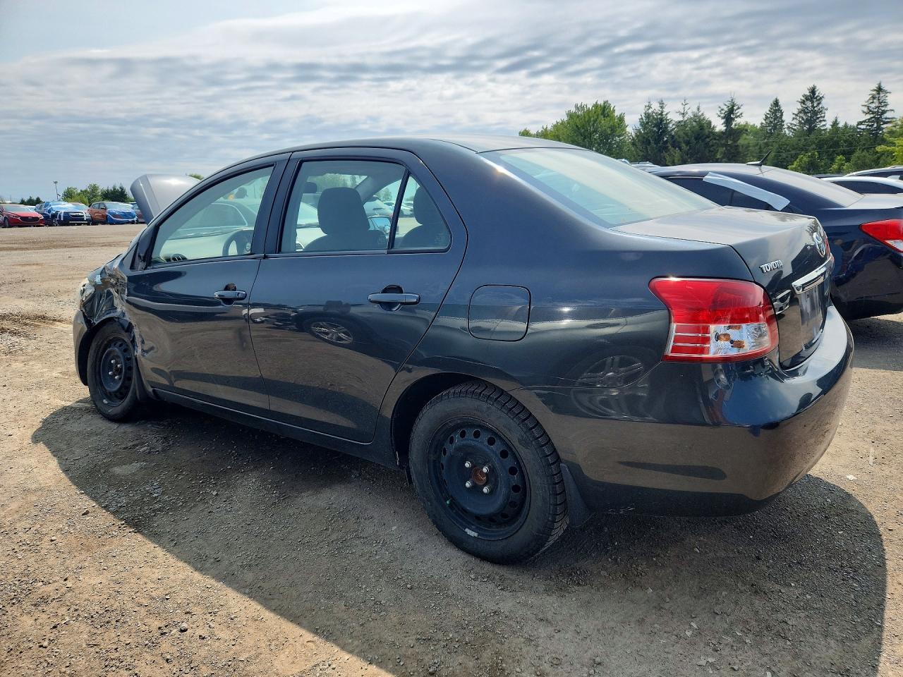 2009 Toyota Yaris Base - Фото 2