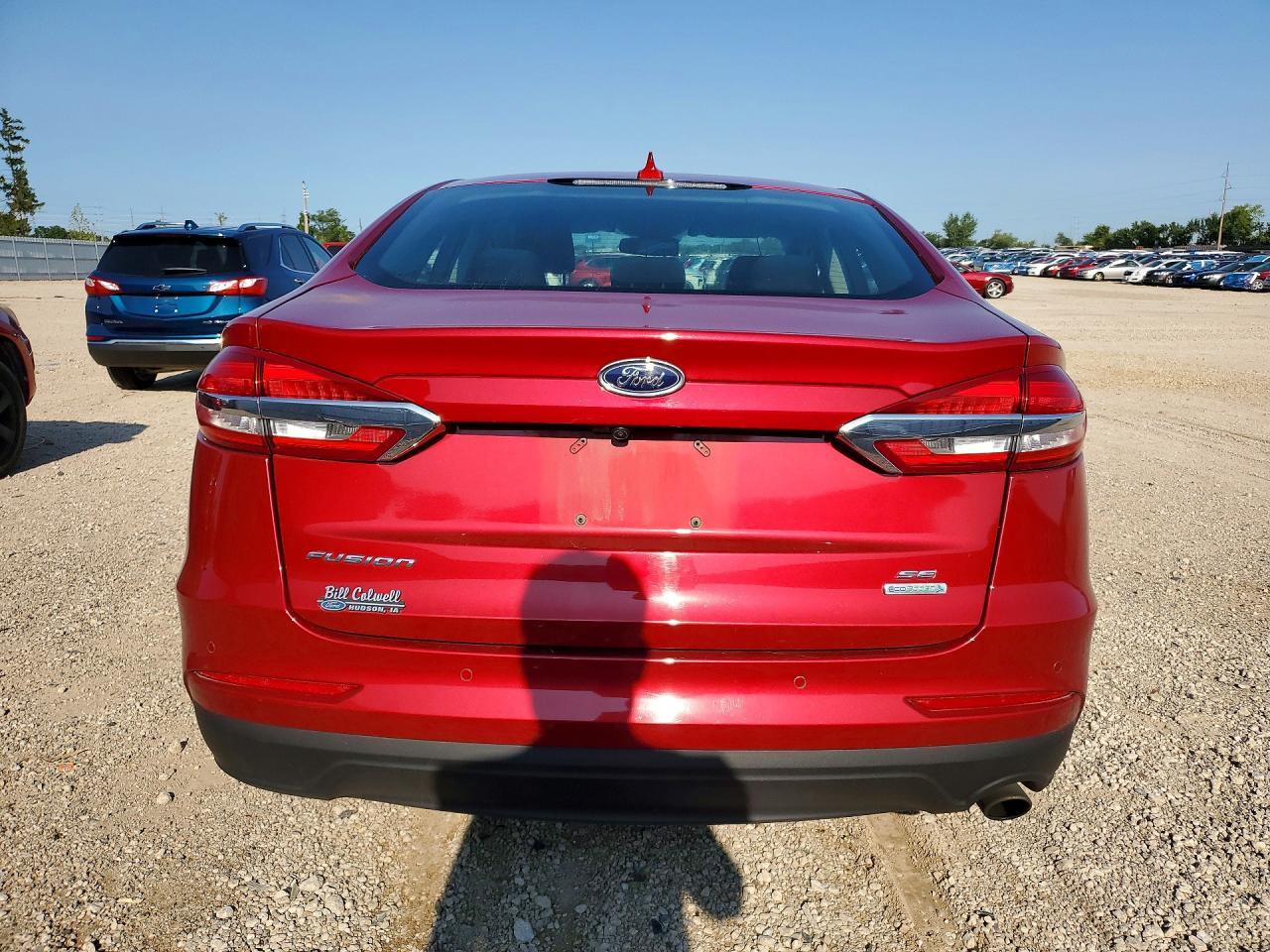 2020 Ford Fusion Se - Фото 6