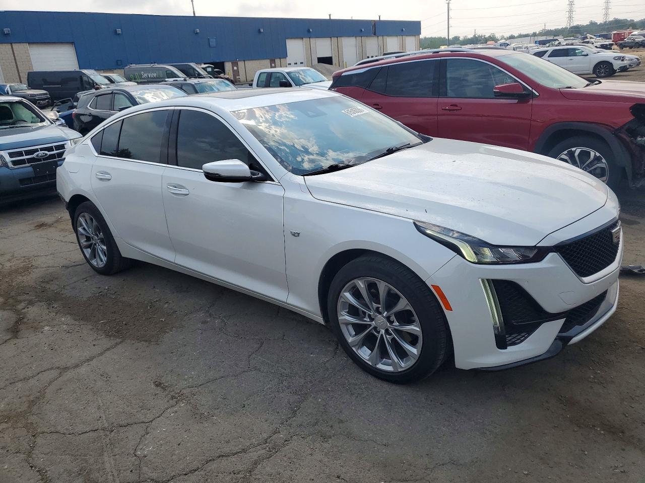 2021 Cadillac Ct5 Premium Luxury - Image 4