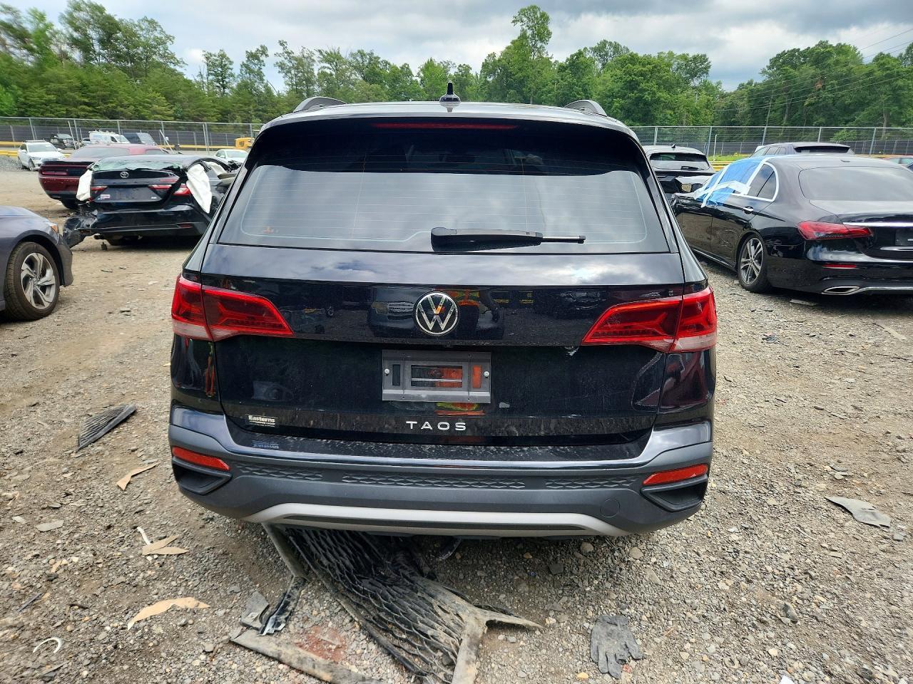 2024 Volkswagen Taos S - Фото 6