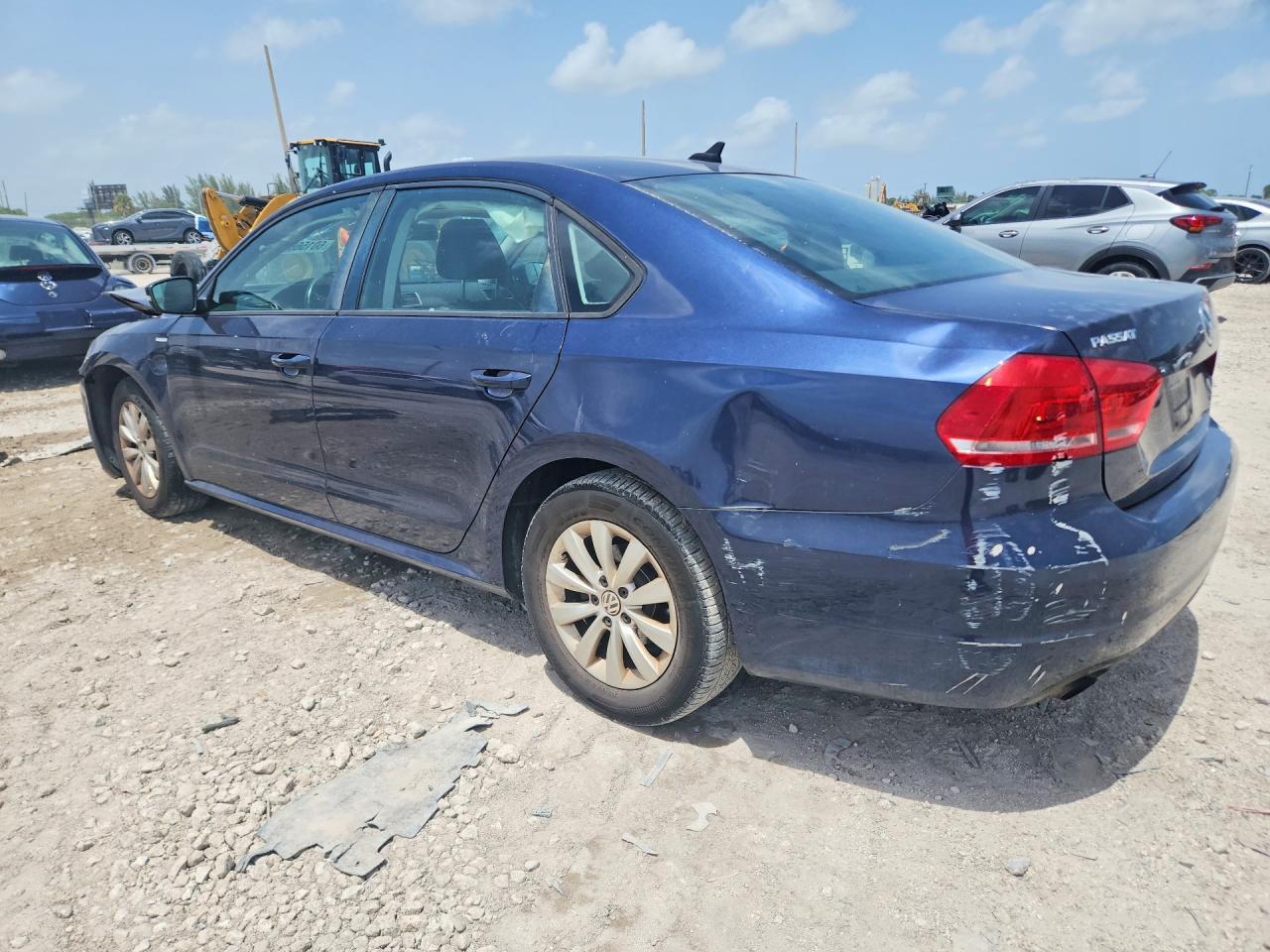 2015 Volkswagen Passat S - Image 2