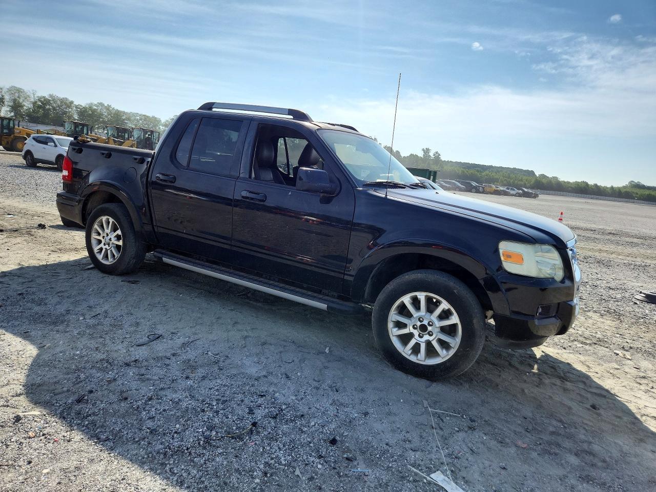 2009 Ford Explorer Sport Trac Limited - Image 4