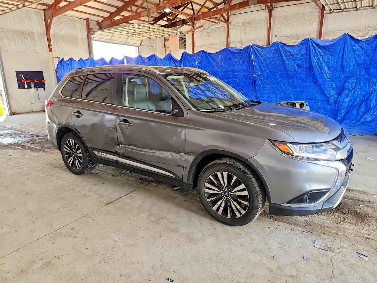 2020 Mitsubishi Outlander Se - Фото 4