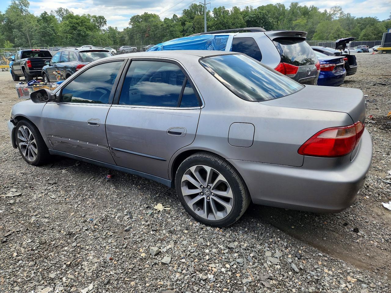 2000 Honda Accord Lx - Фото 2