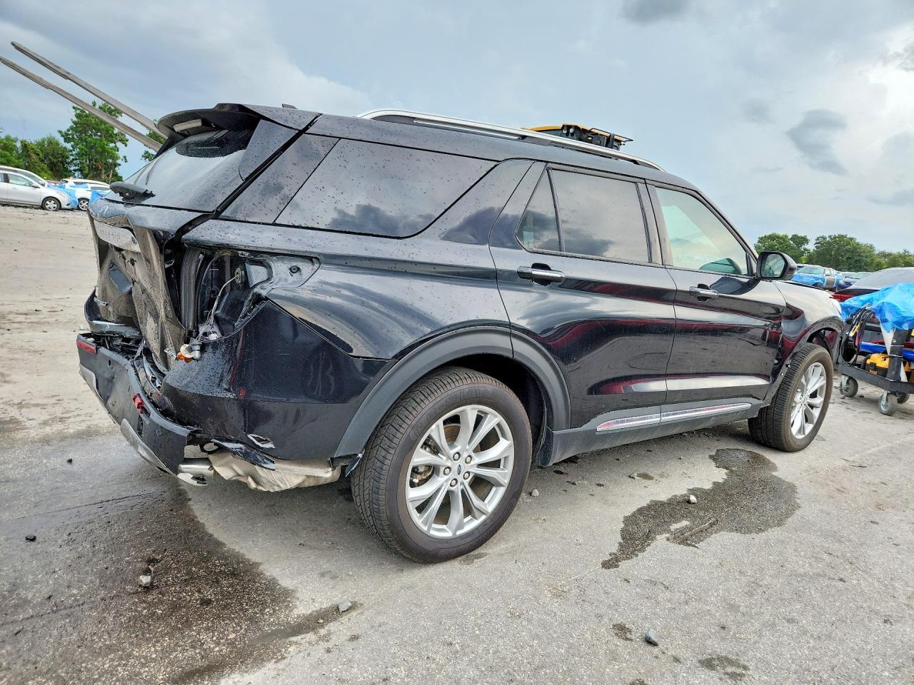 2023 Ford Explorer Limited - Фото 3
