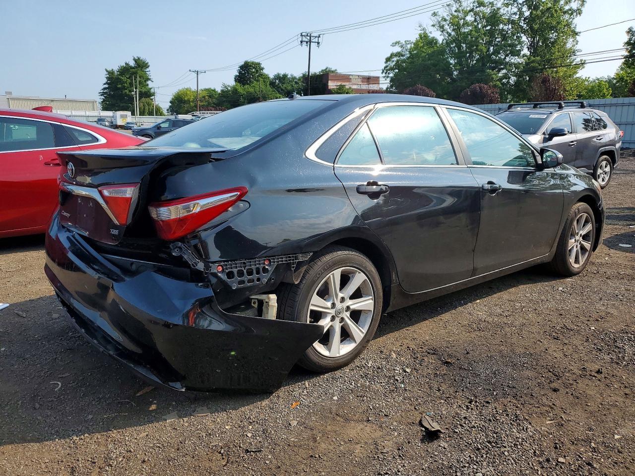 2016 Toyota Camry Xse - Фото 3