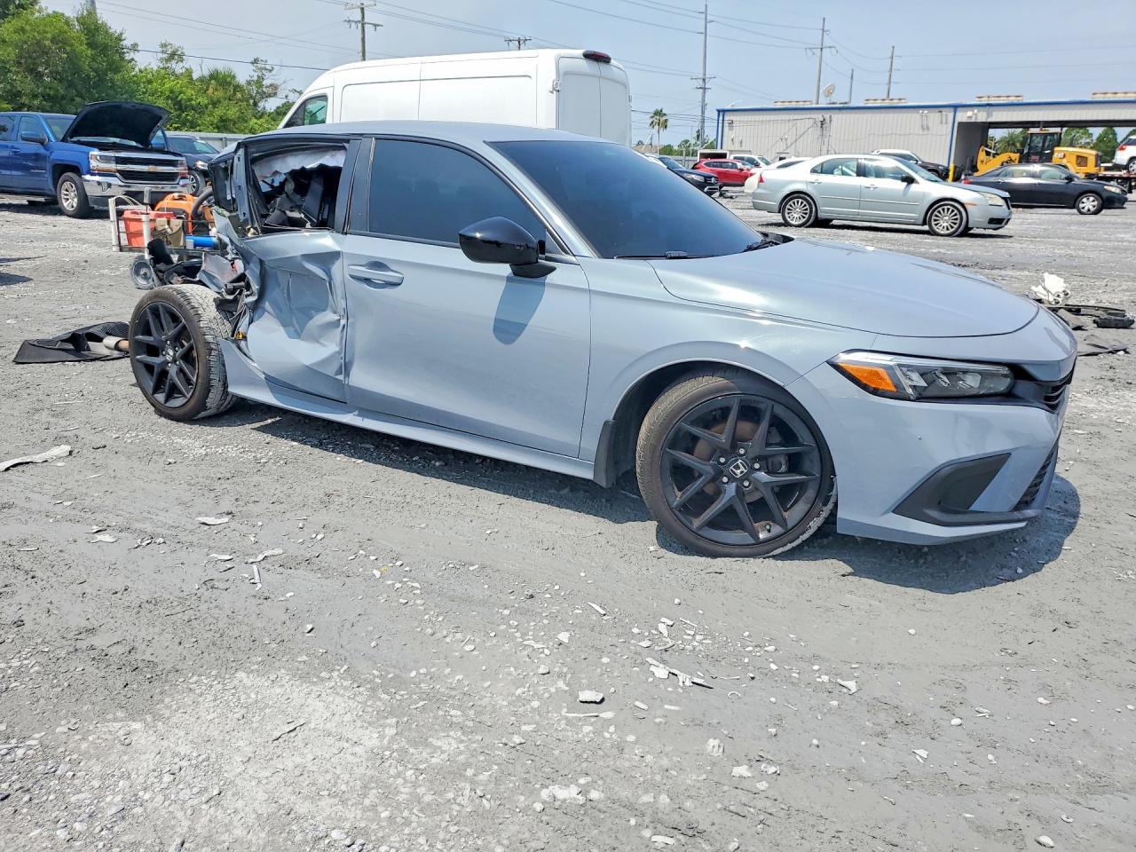 2022 Honda Civic Sport - Image 4