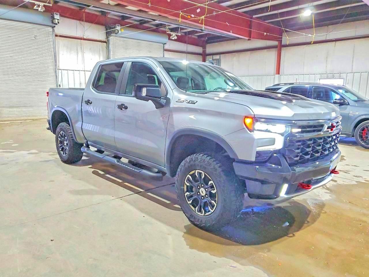 2024 Chevrolet Silverado K1500 Zr2 - Фото 4
