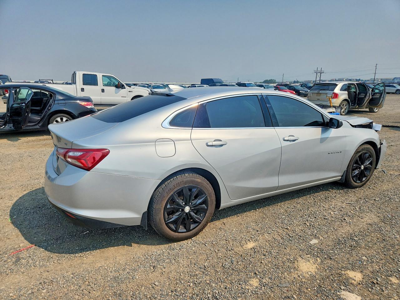 2019 Chevrolet Malibu Lt - Image 3