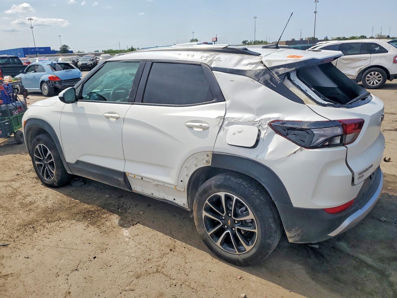 2024 Chevrolet Trailblazer Lt - Фото 2