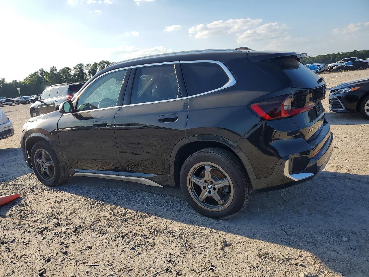 2024 BMW X1 xDrive28I - Фото 2