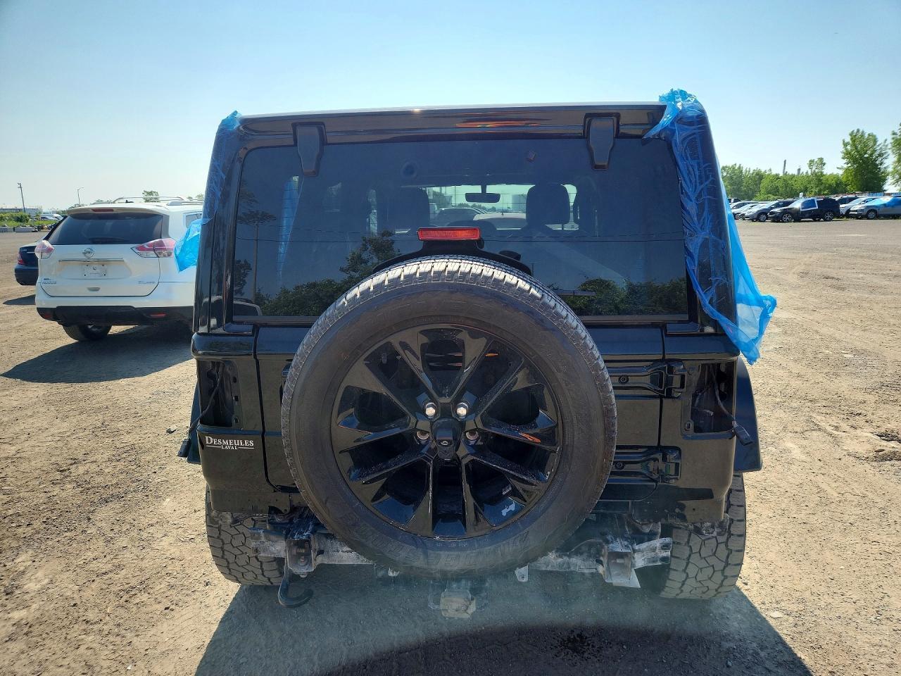 2023 Jeep Wrangler Sahara - Фото 6