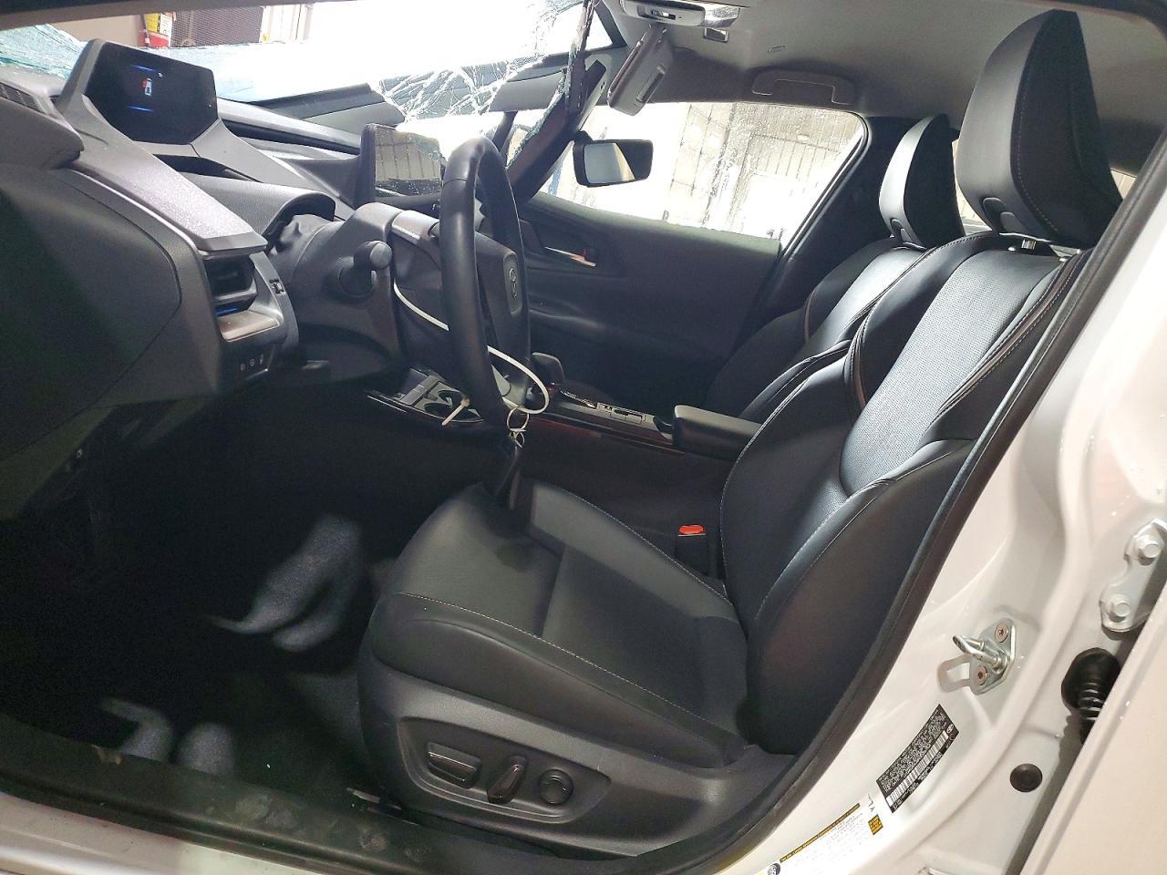 2024 Toyota Prius Xle - Image 7