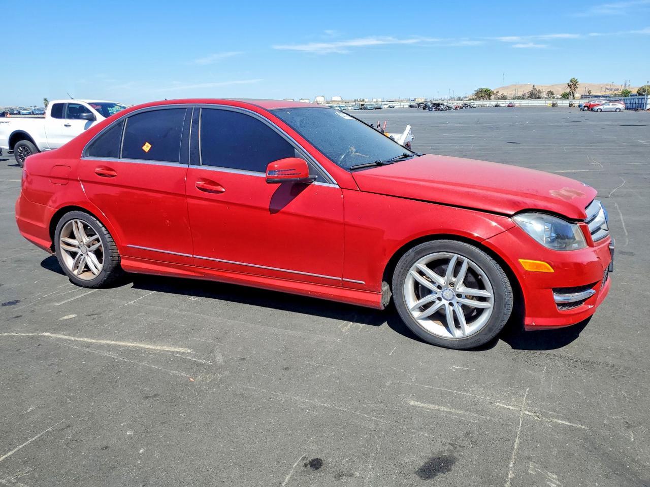 2013 Mercedes-Benz C 250 - Фото 4