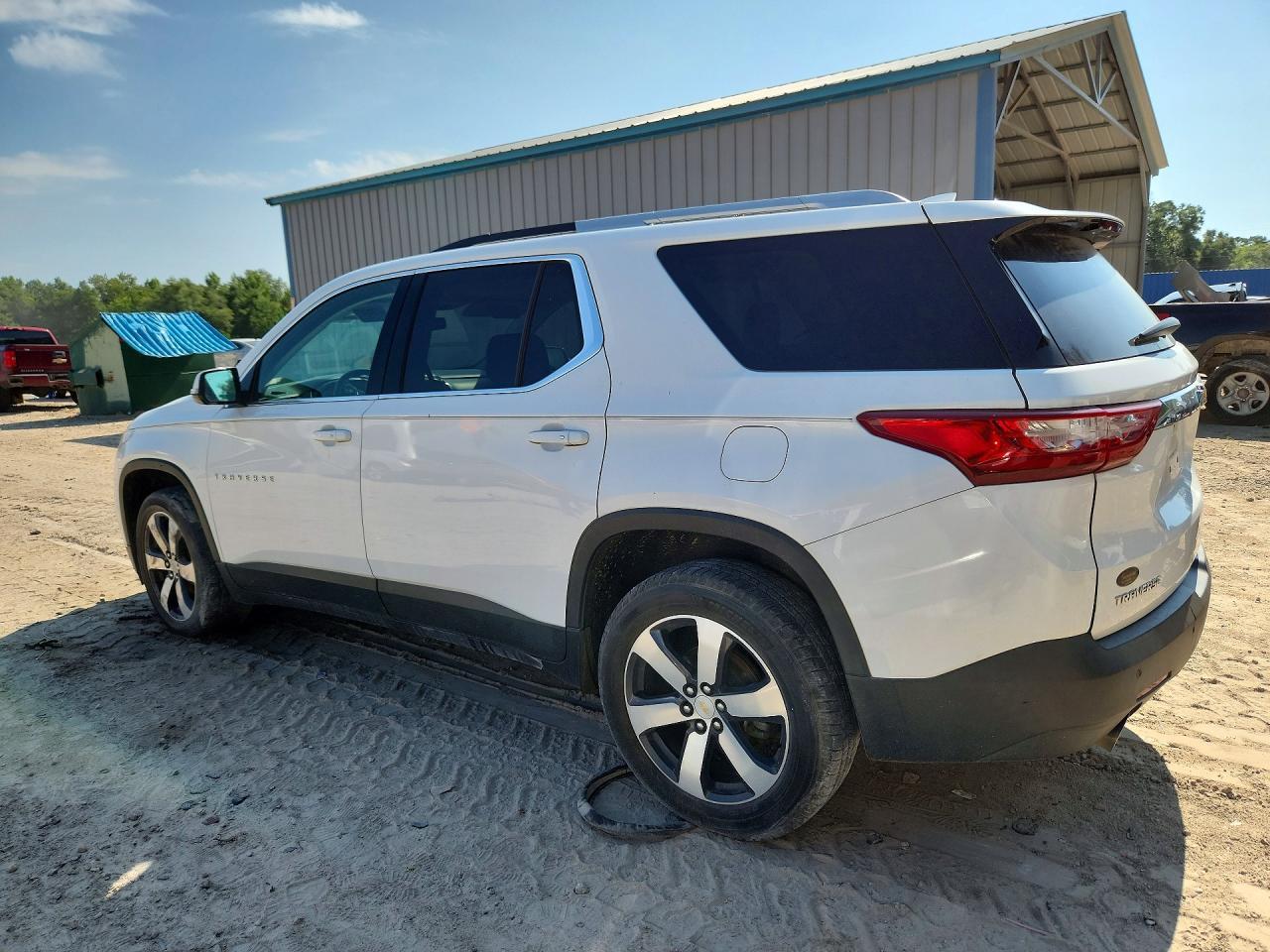 2018 Chevrolet Traverse Lt - Image 2