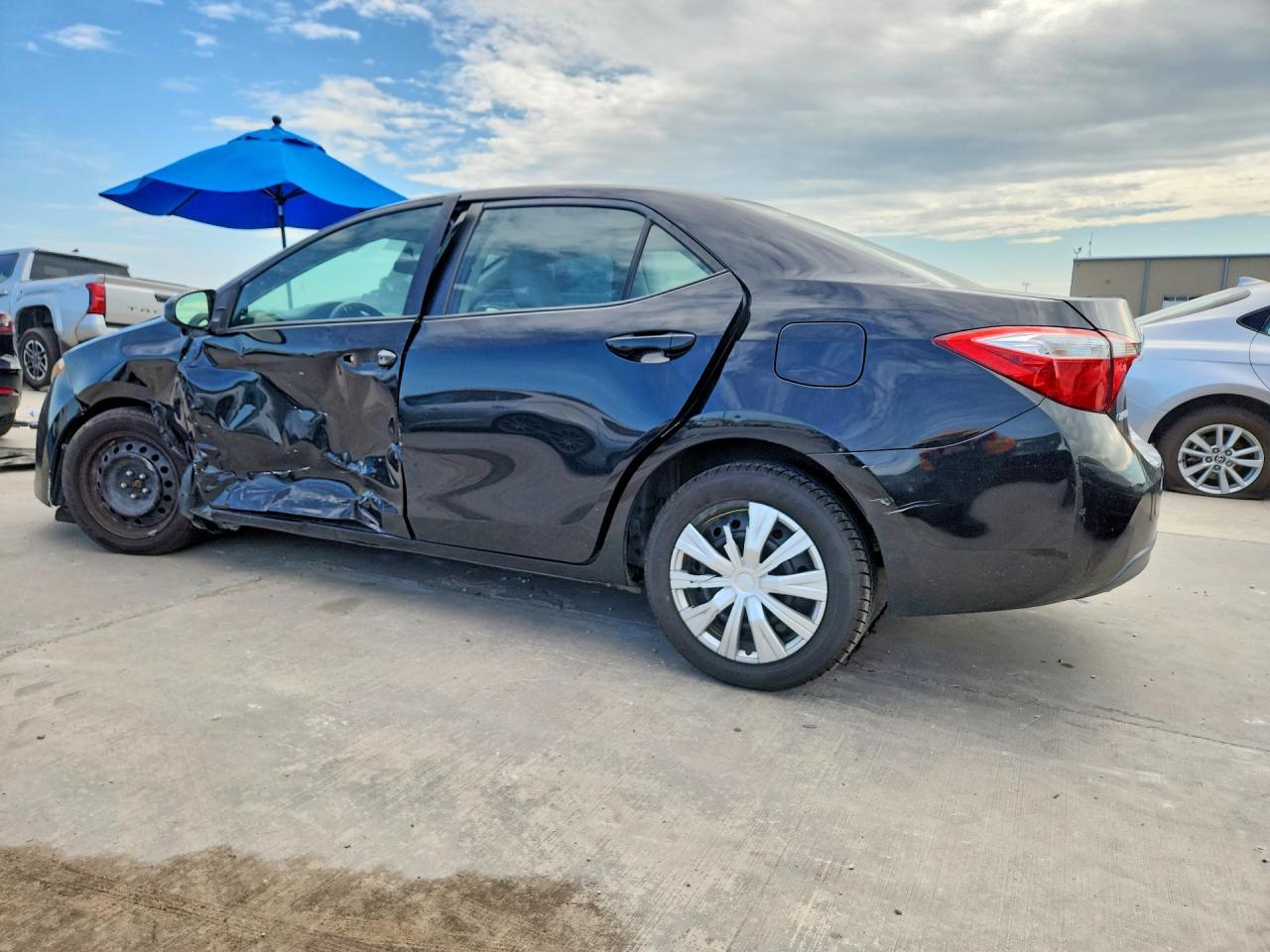 2017 Toyota Corolla Le - Фото 2