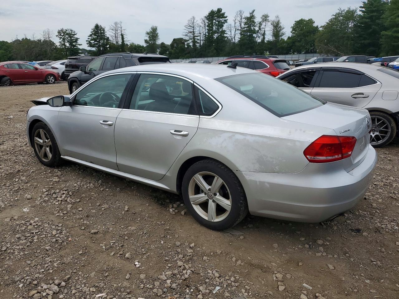 2012 Volkswagen Passat Se - Фото 2