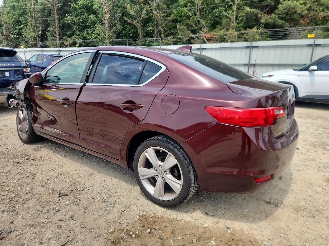 2014 Acura Ilx 20 Premium - Image 2