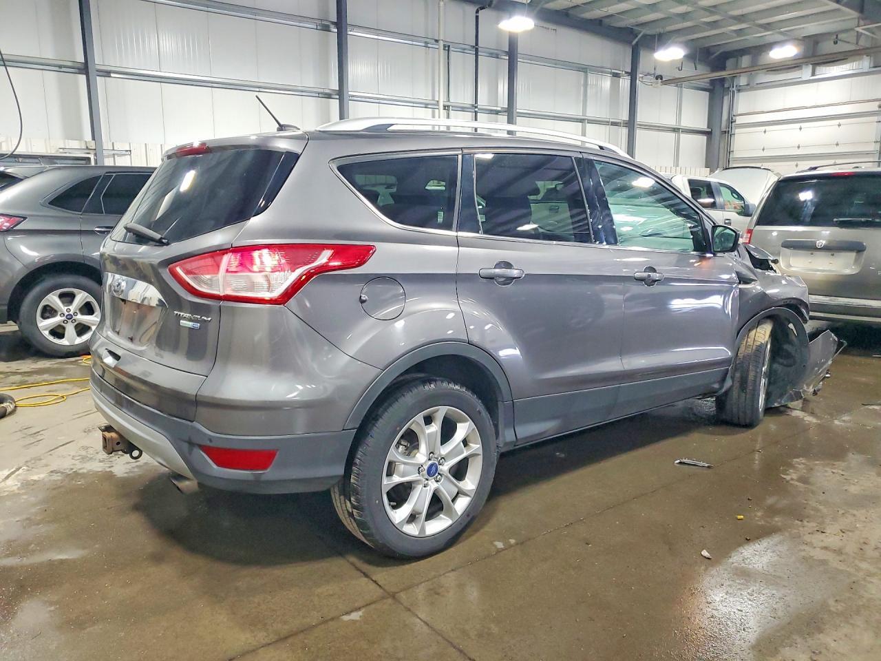 2014 Ford Escape Titanium - Image 3