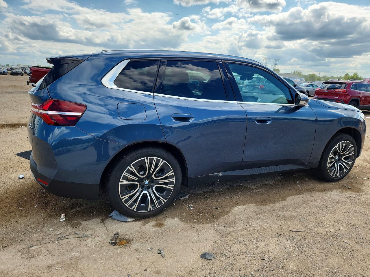 2026 BMW X3 30 xDrive - Фото 3