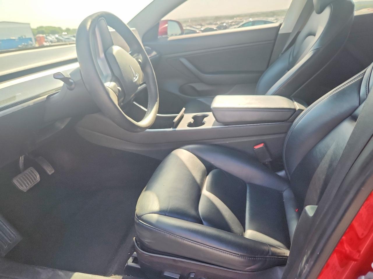 2019 Tesla Model 3 - Image 7