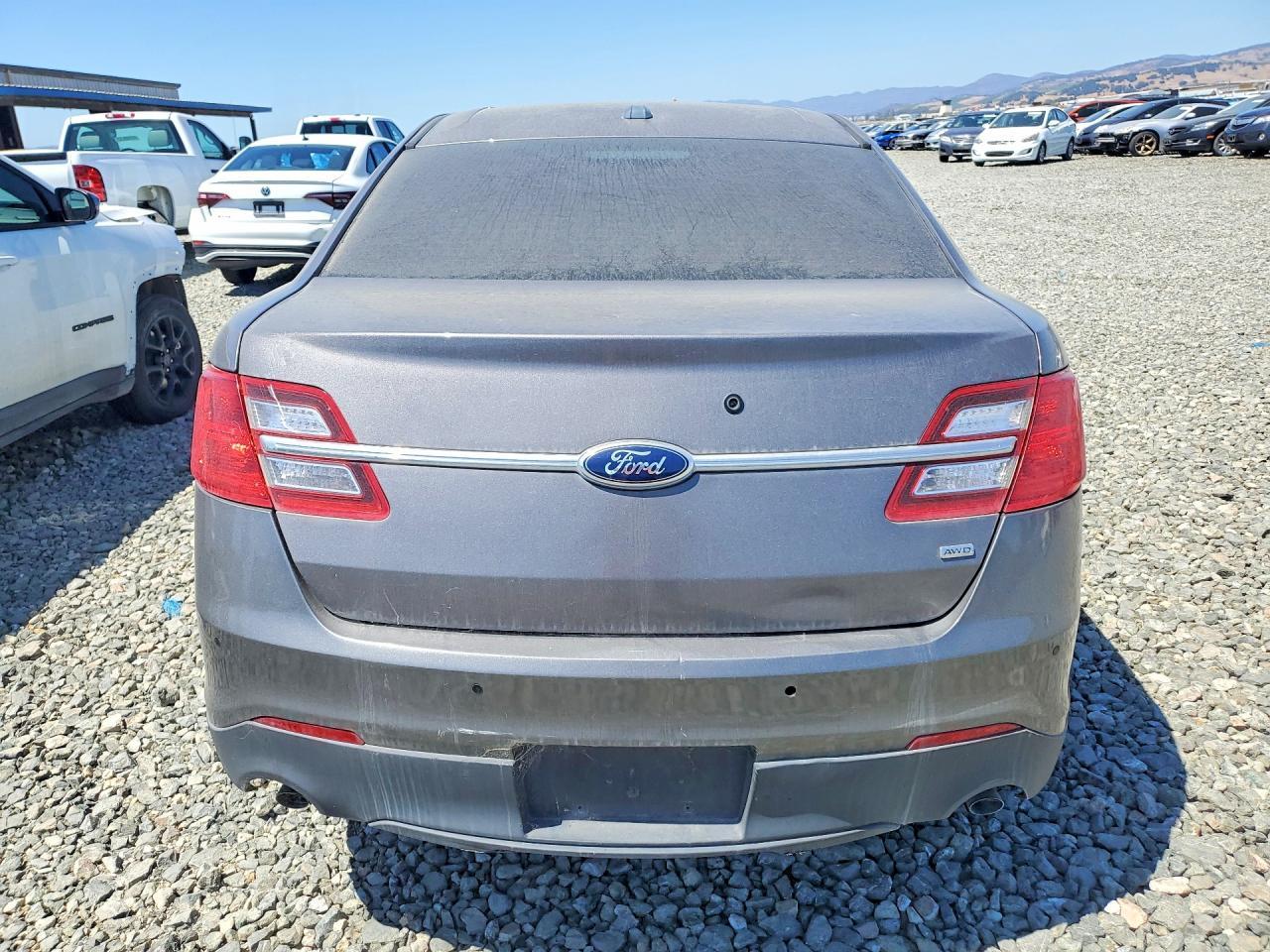 2014 Ford Taurus Police Interceptor - Image 6