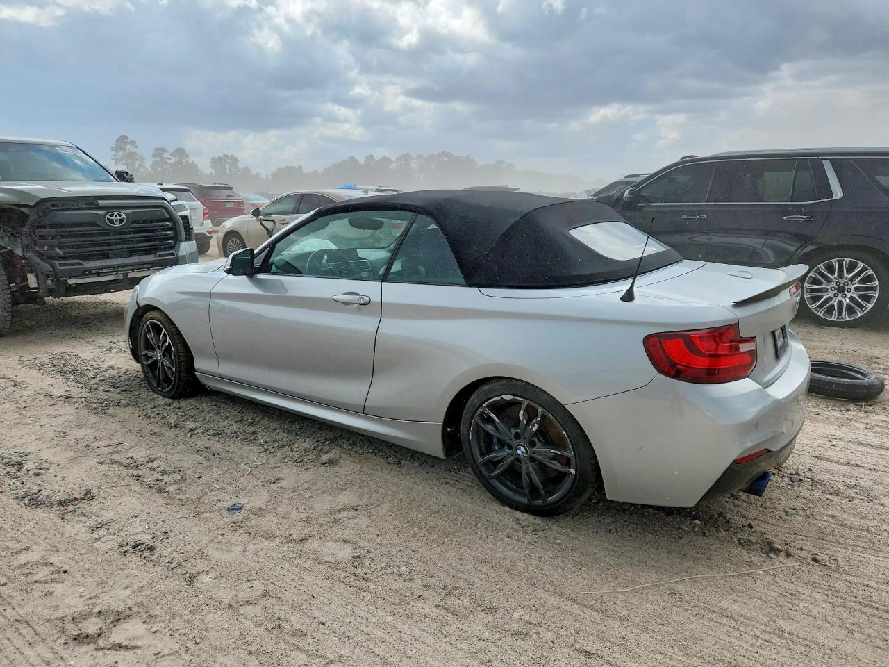 2017 BMW M240Xi - Фото 2
