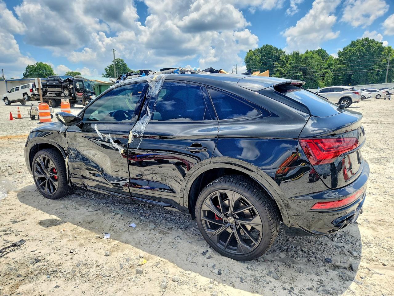 2025 Audi Sq5 Sportback Premium Plus - Image 2