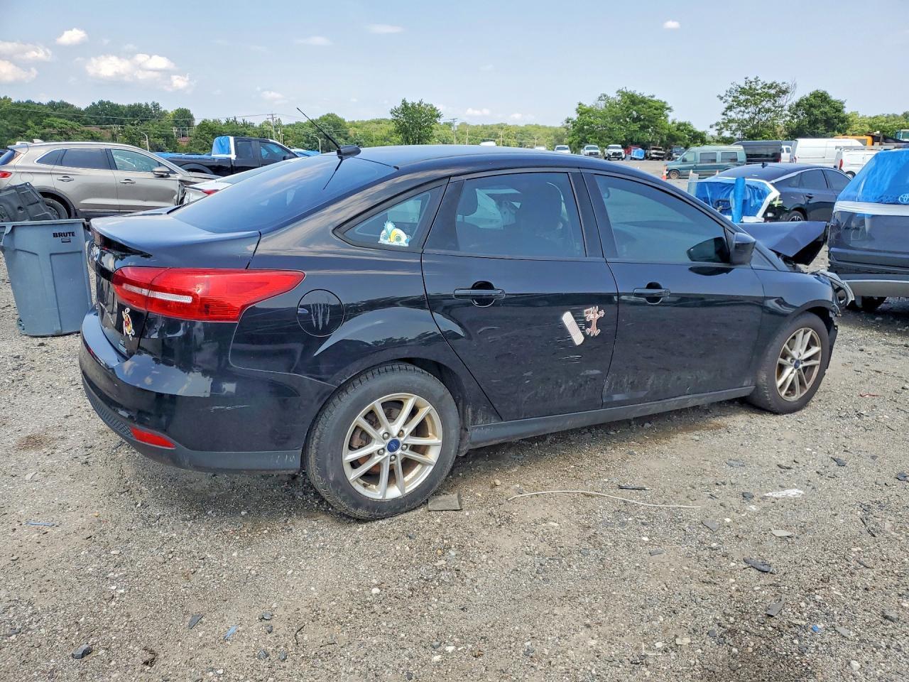 2018 Ford Focus Se - Фото 3