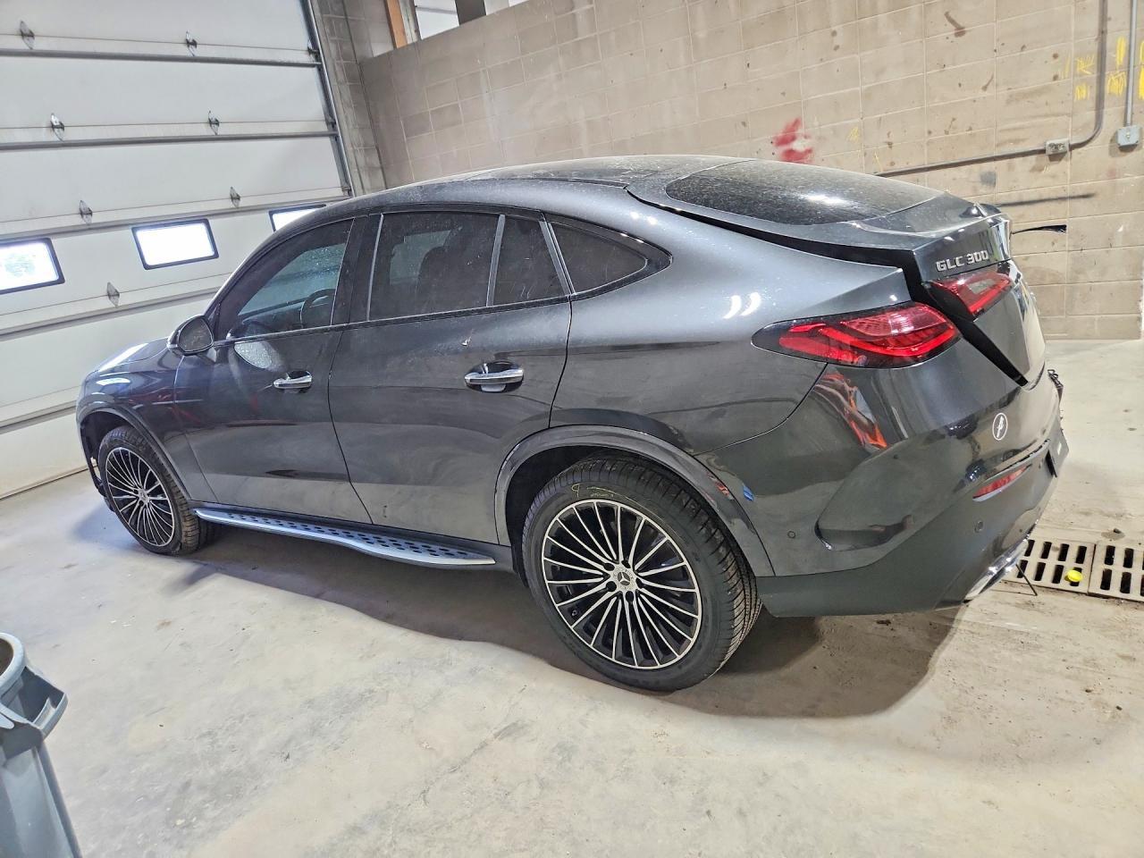 2024 Mercedes-Benz Glc Coupe 300 4Matic - Image 2