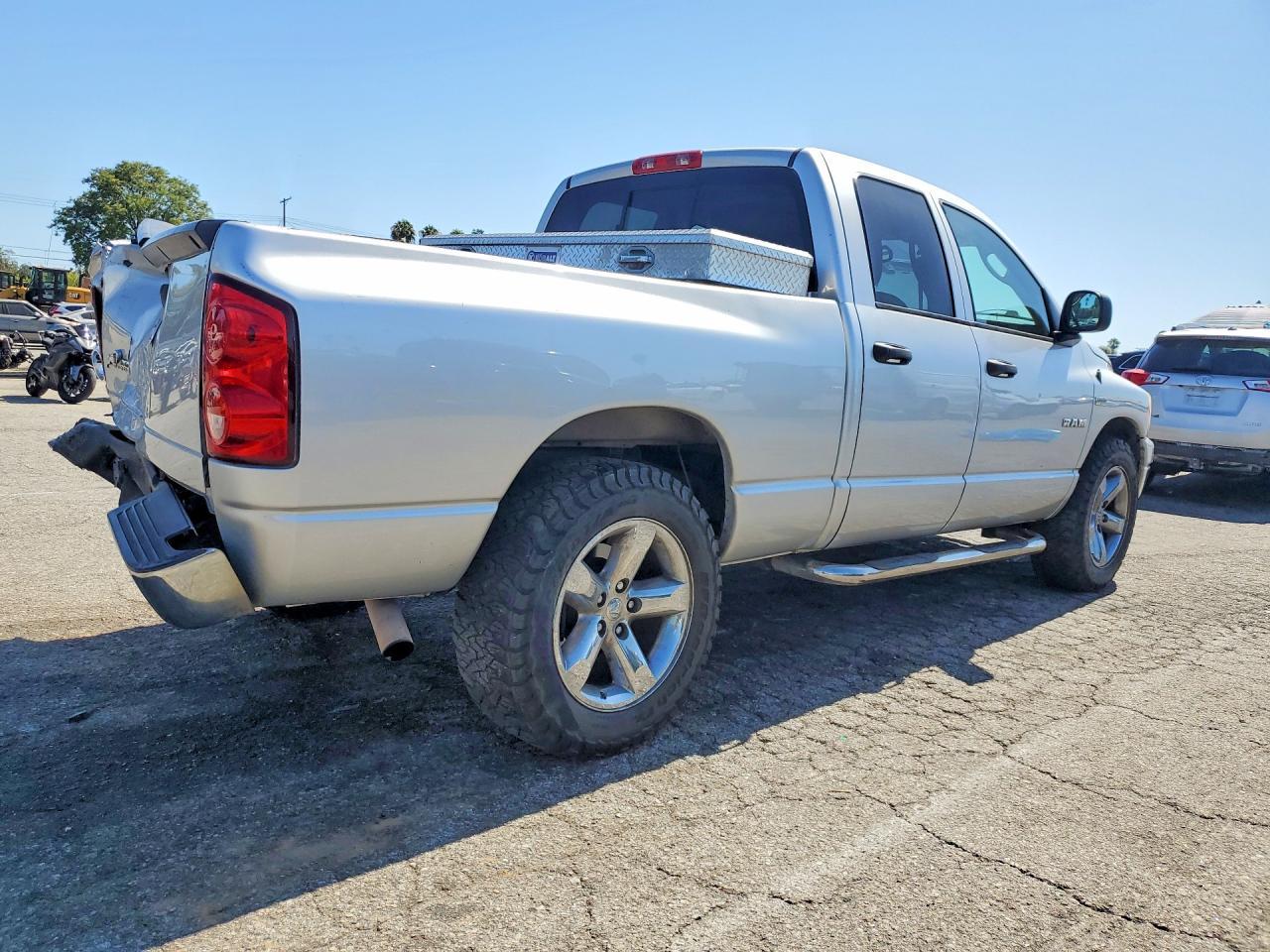 2008 Dodge Ram 1500 St - Image 3
