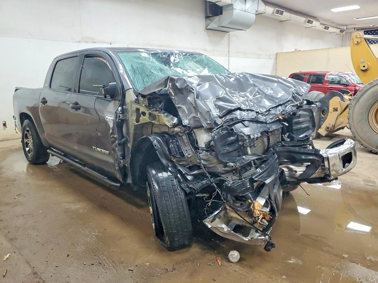 2020 Toyota Tundra Sr5 - Фото 4