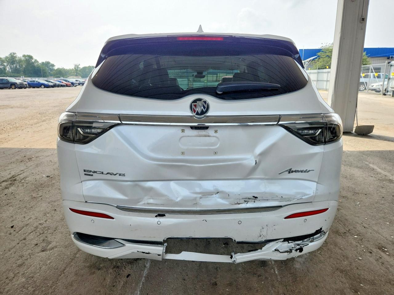 2022 Buick Enclave Avenir - Image 6