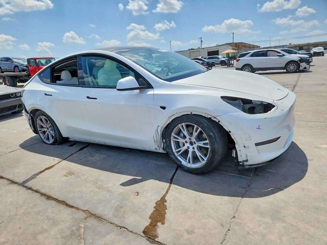 2023 Tesla Model Y - Image 4