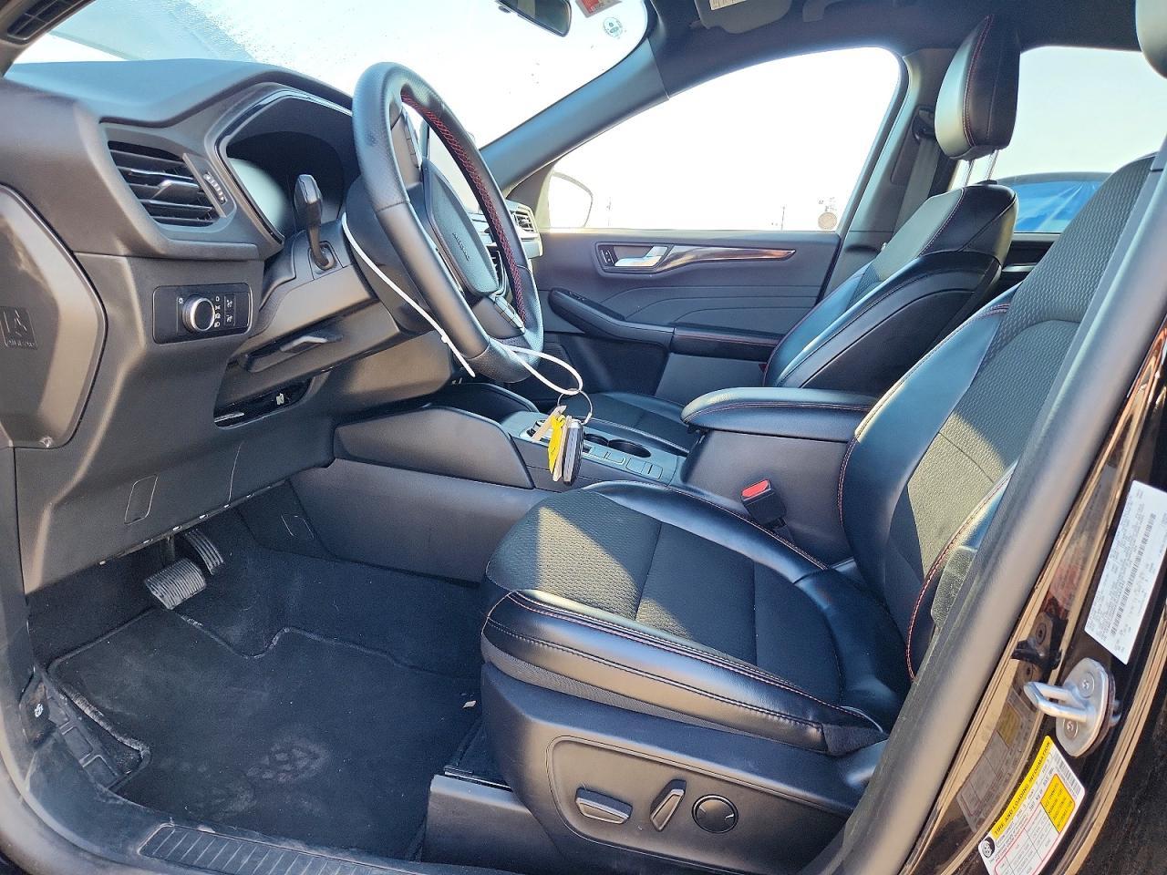 2025 Ford Escape St Line - Фото 7