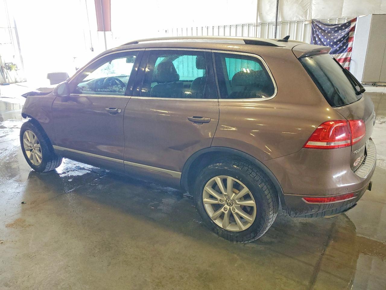 2012 Volkswagen Touareg V6 - Фото 2
