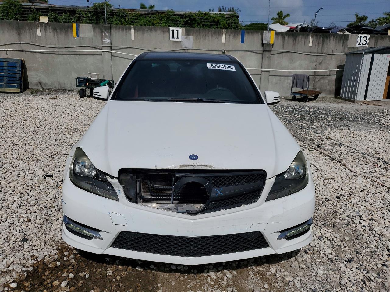 2014 Mercedes-Benz C 250 - Image 5