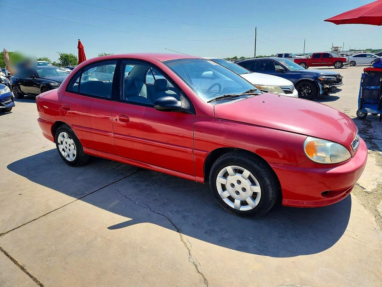 2002 Kia Rio Base - Фото 4