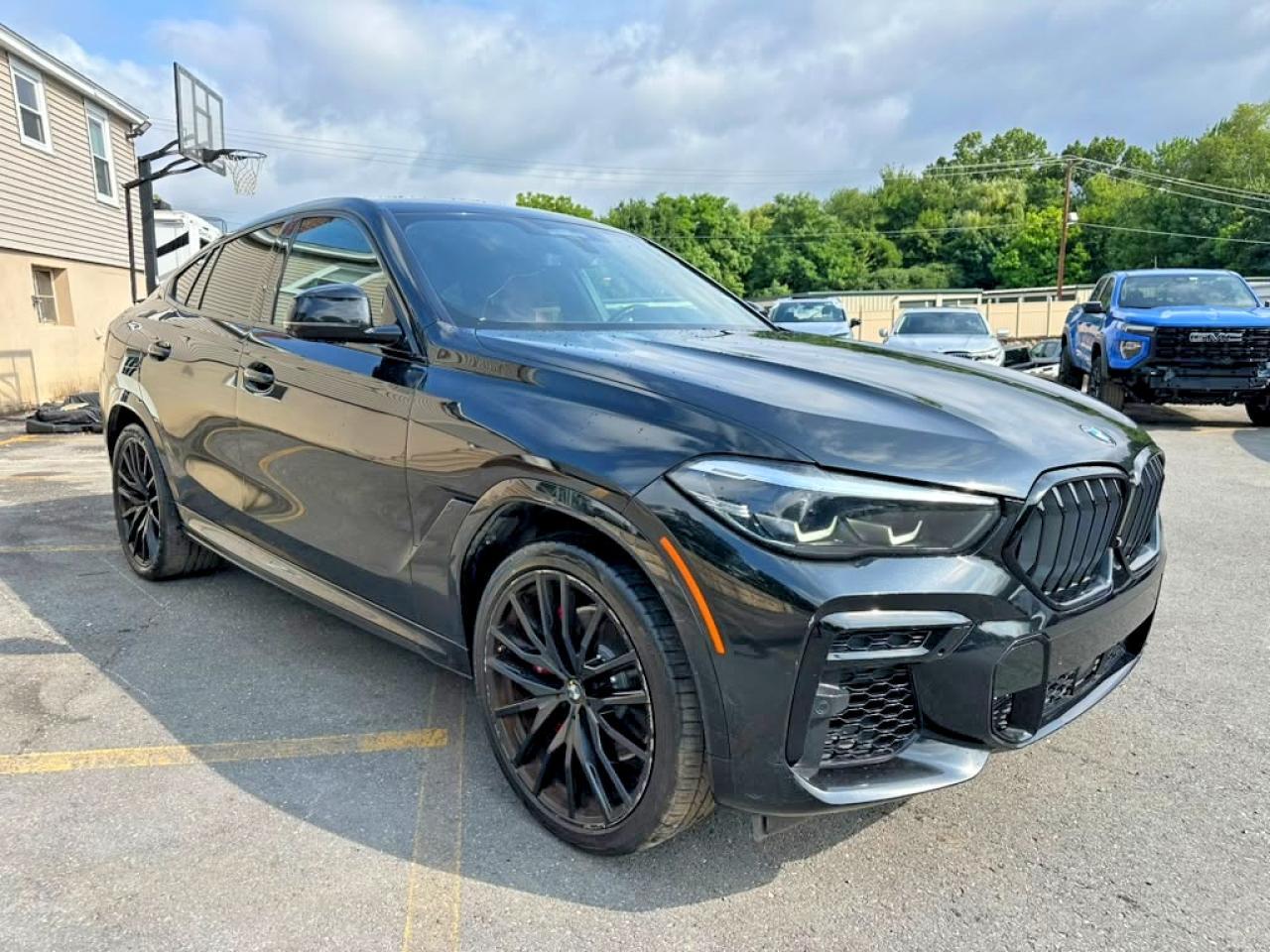 2022 BMW X6 xDrive40I - Фото 4