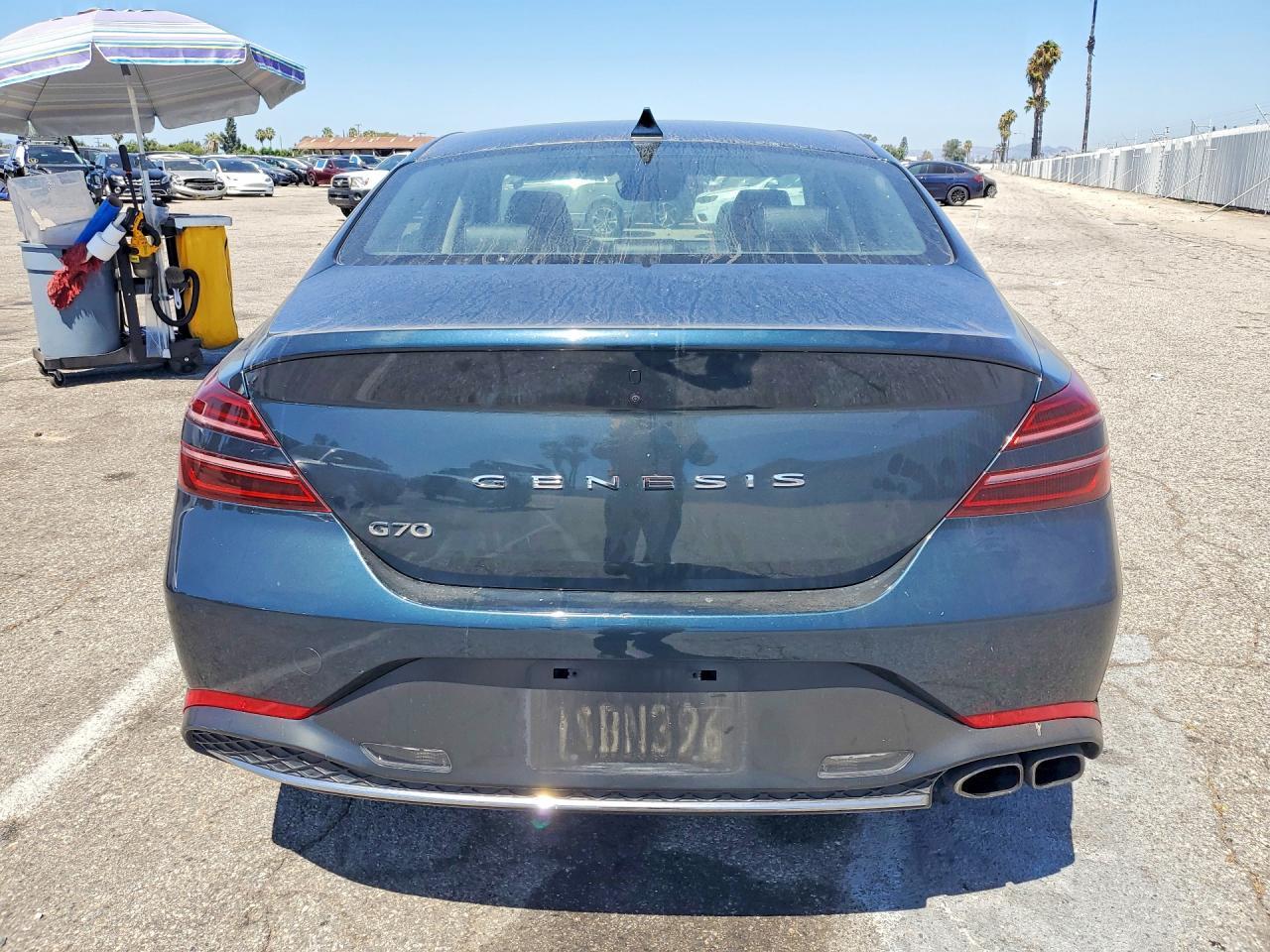 2022 Genesis G70 2.0T - Фото 6