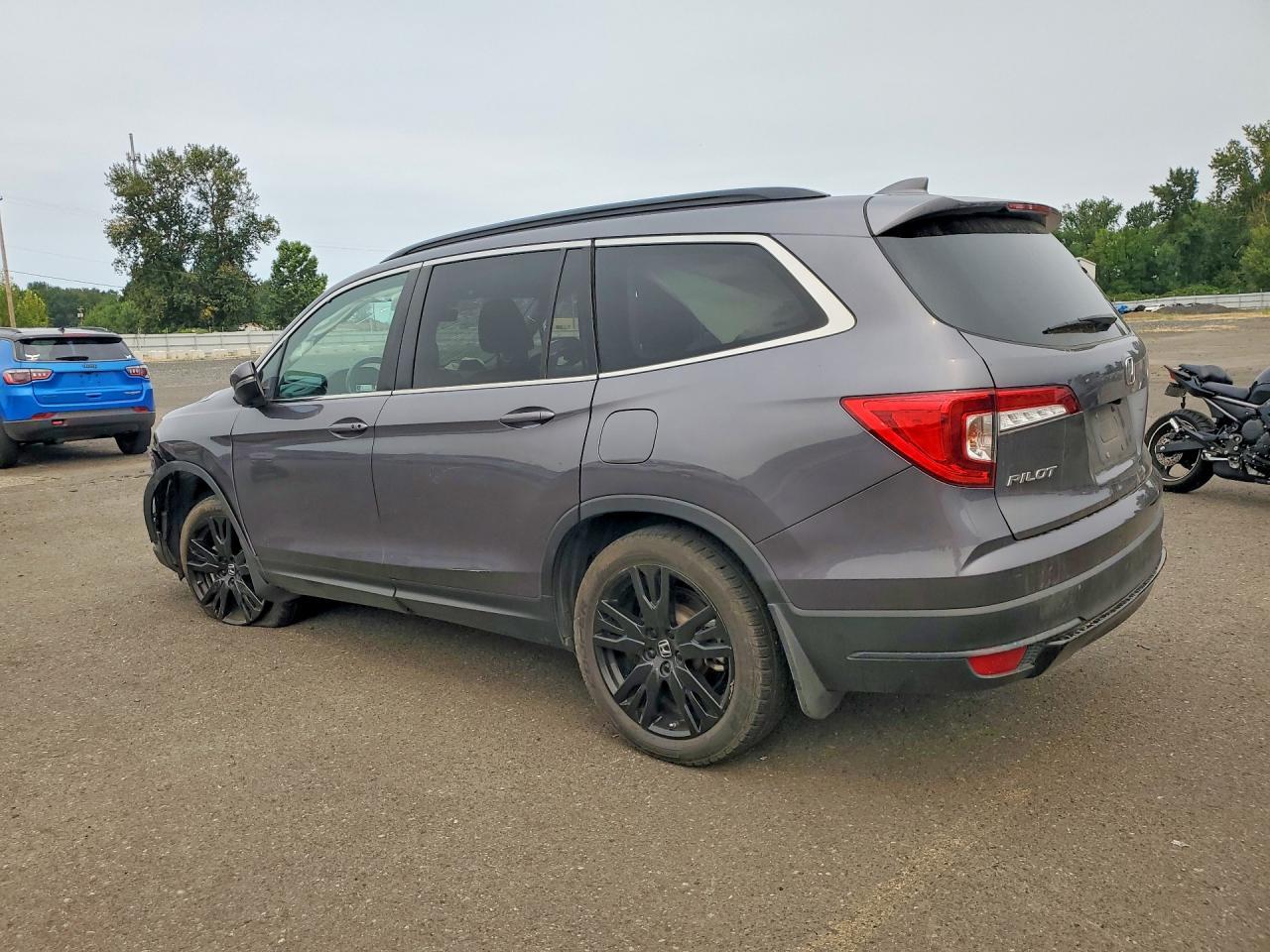 2022 Honda Pilot Se - Фото 2