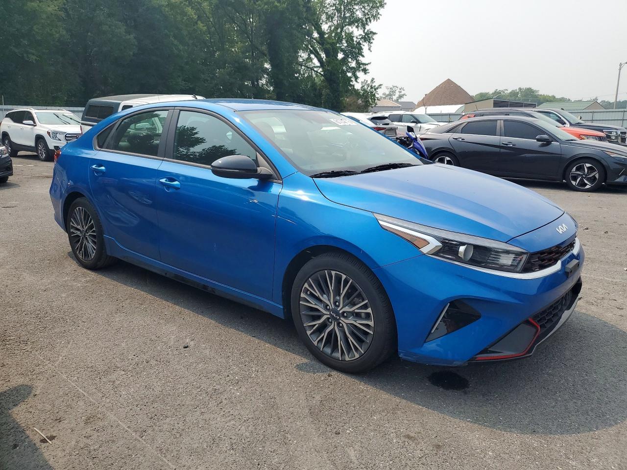 2023 Kia Forte Gt Line - Фото 4