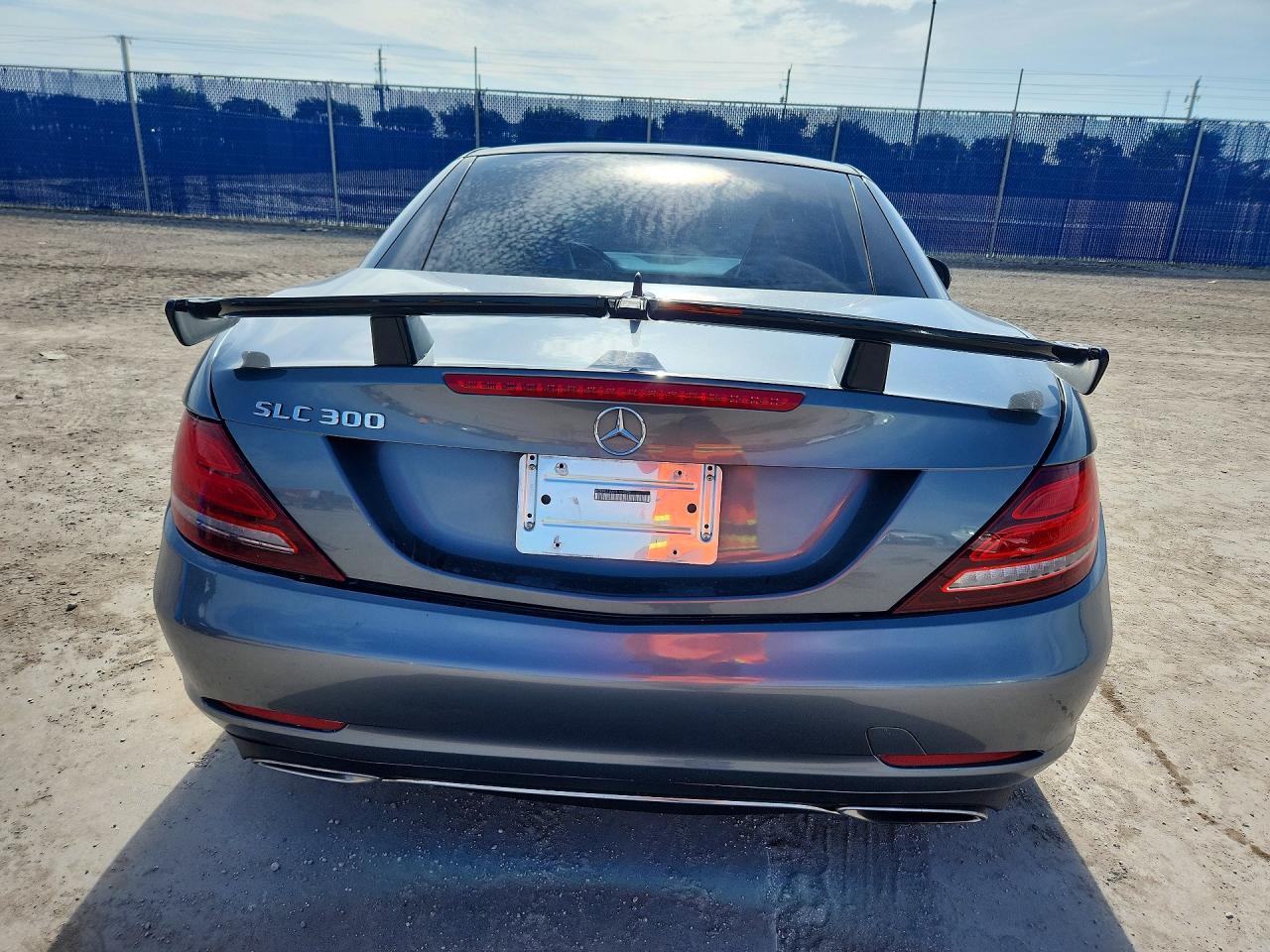 2017 Mercedes-Benz Slc 300 - Фото 6