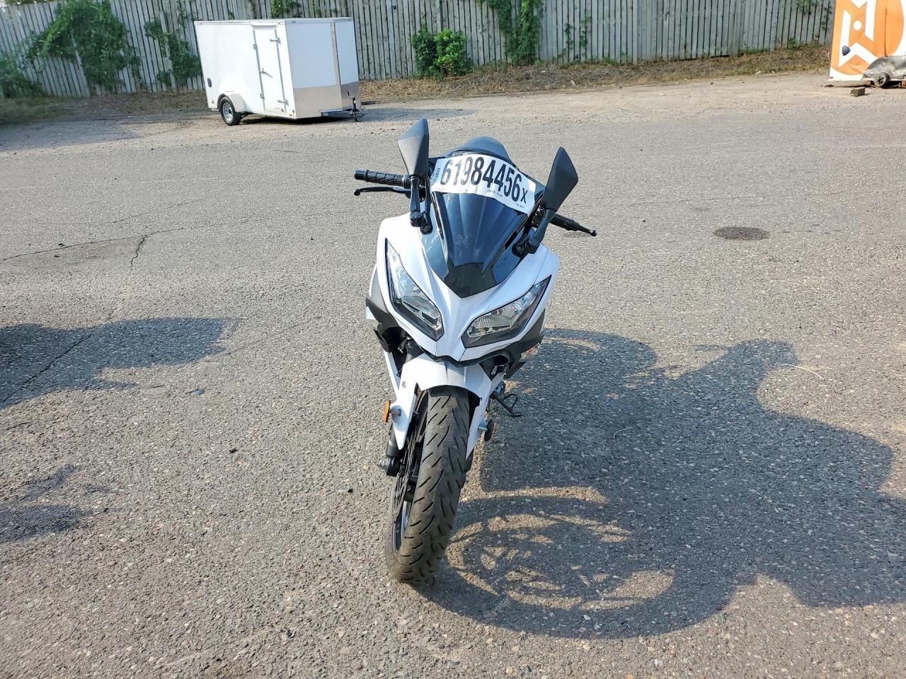 2013 Kawasaki Ex300 A - Фото 2