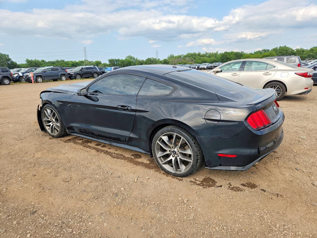 2016 Ford Mustang - Фото 2
